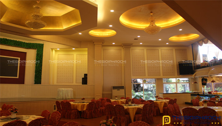 nghệ thuật phào chỉ trang trí nhà hàng cao cấp, sang trọng